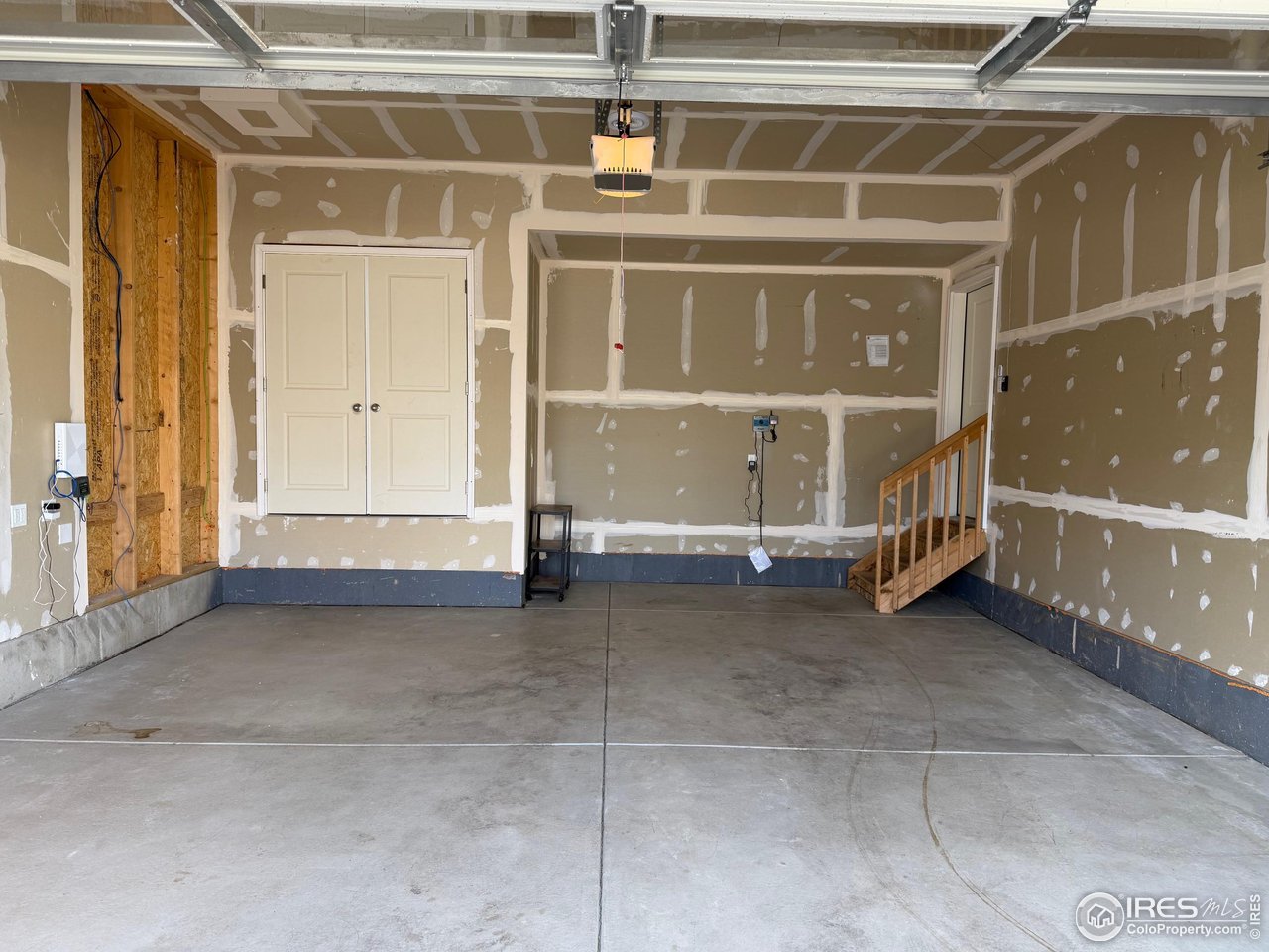 107 65th Avenue Greeley, CO 80634 - Photo 35 of 38 2-car garage