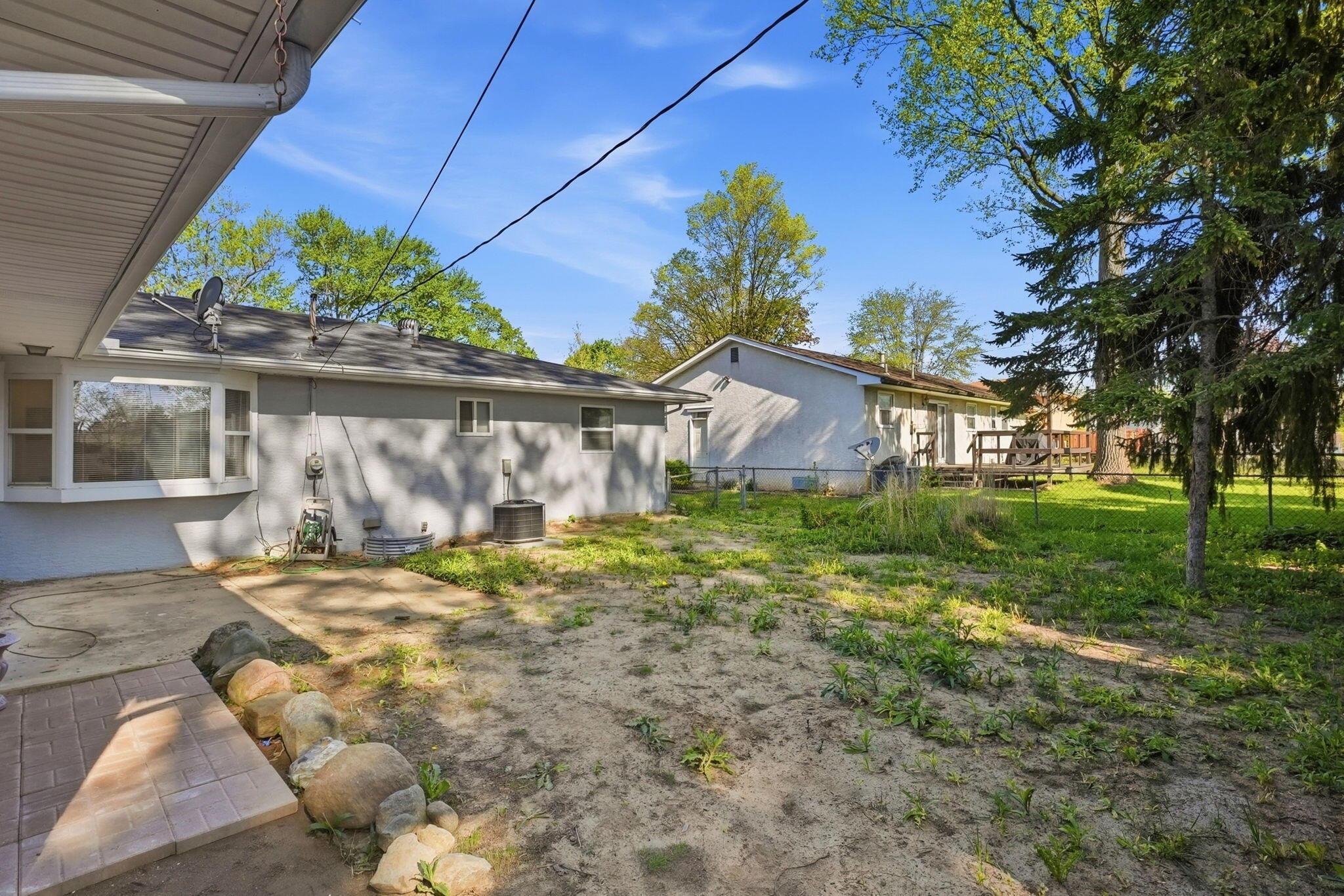 6034 Karl Road Columbus, OH 43229 - Photo 44 of 49