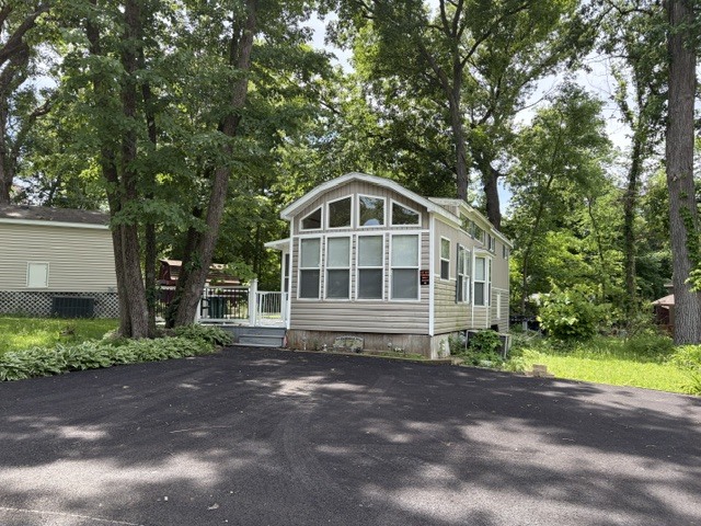 2795 East 28th Road Marseilles, IL 61341 - Photo 2 of 61