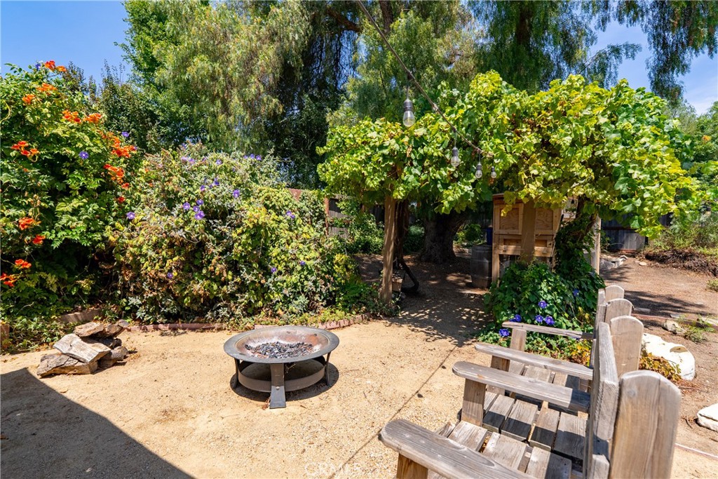 411 Palomino Lane Paso Robles, CA 93446 - Photo 38 of 46 Gallery Image 38