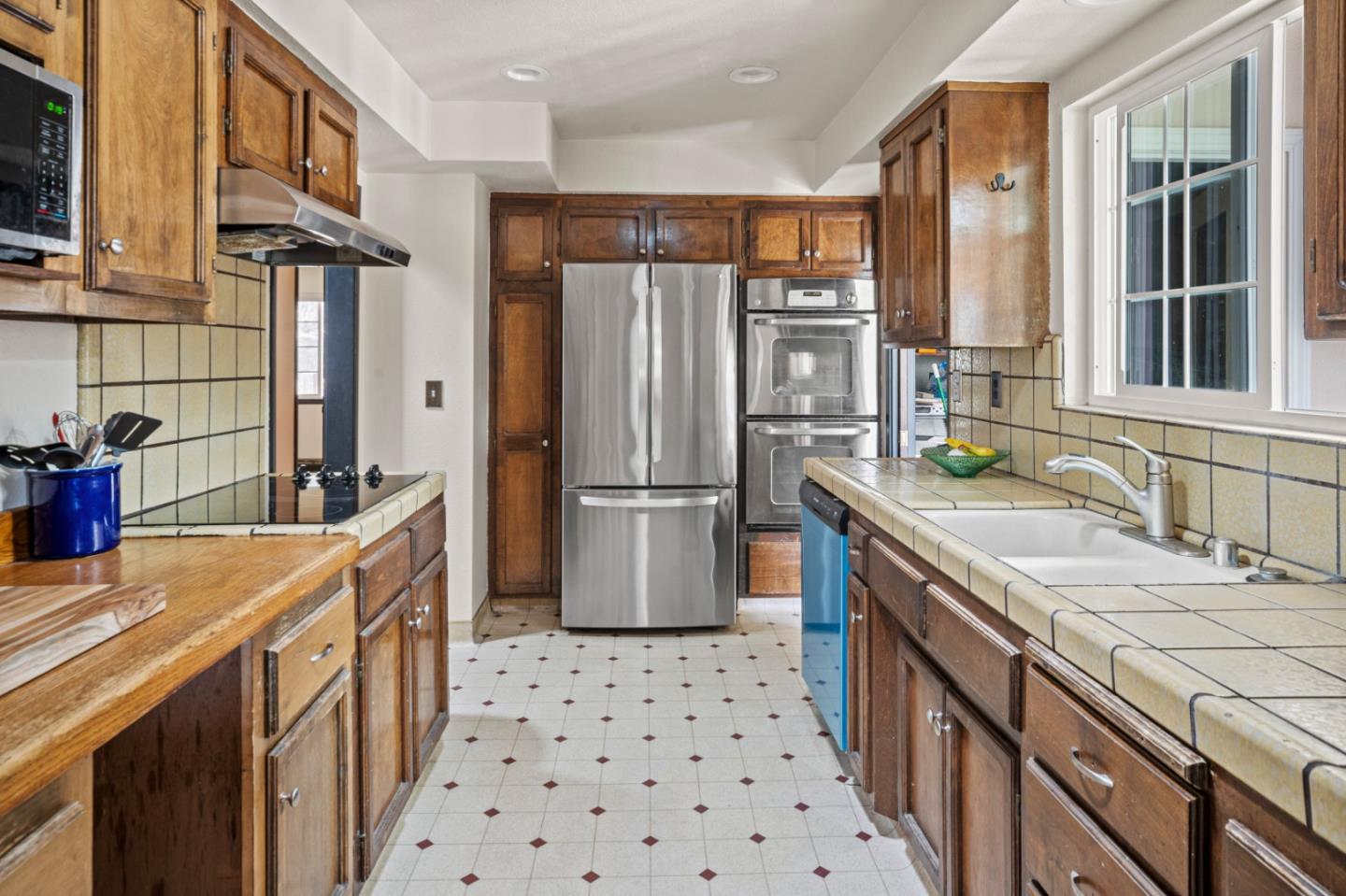 18751 Moro Road Prunedale, CA 93907 - Photo 11 of 33 Gallery Image 11