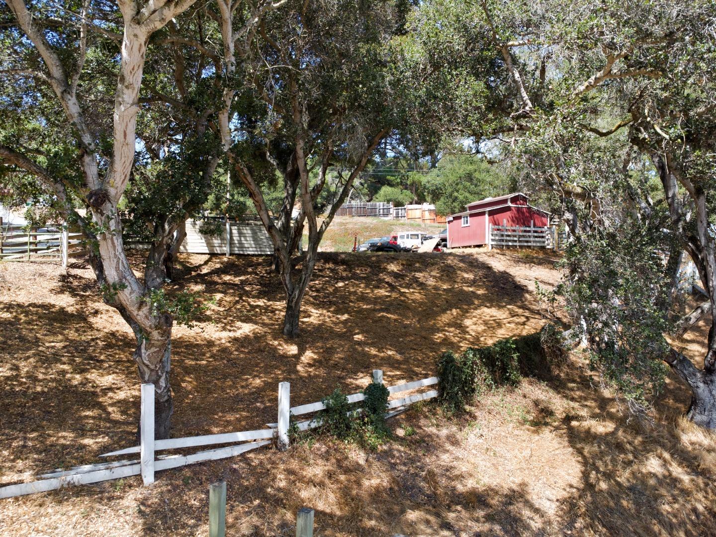 18751 Moro Road Prunedale, CA 93907 - Photo 25 of 33 Gallery Image 25