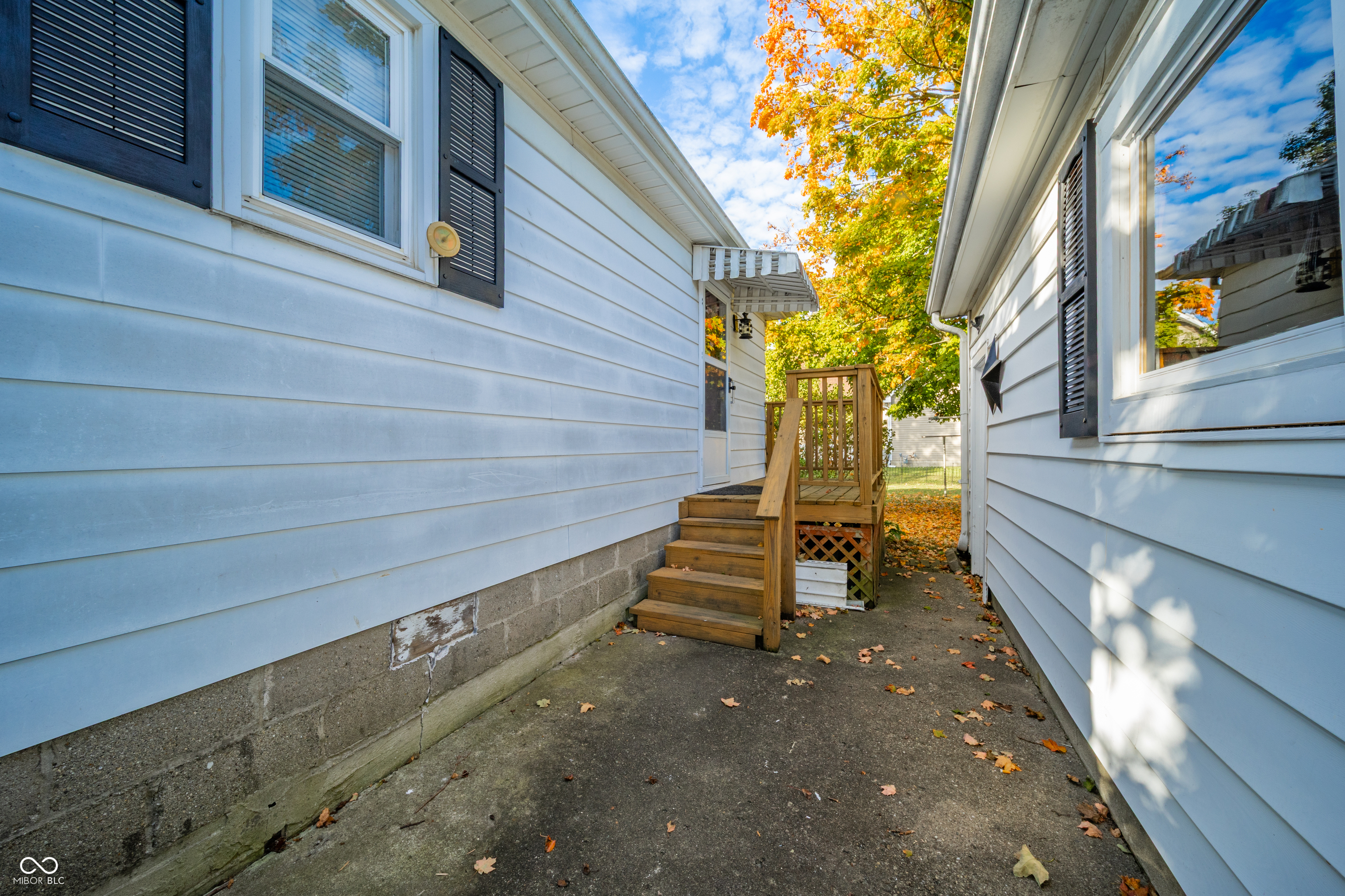 206 Main Street Sulphur Springs, IN 47356 - Photo 34 of 35