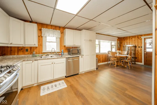 $229,900 | 206 Main Street, Sulphur Springs, IN 47356