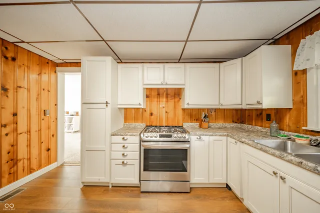 $229,900 | 206 Main Street, Sulphur Springs, IN 47356