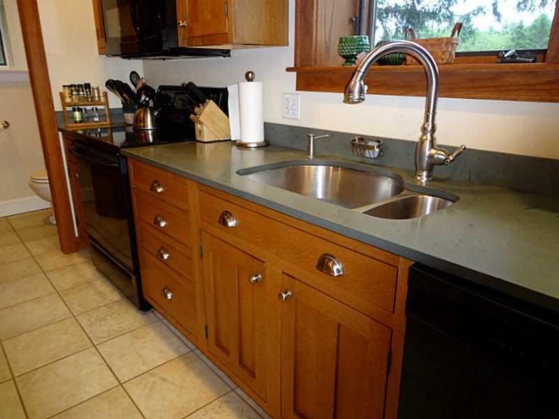 369 Main Road North Hampden, ME 04444 - Photo 11 of 35 Kitchen.