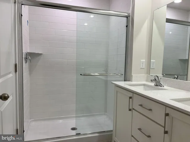 $3,000 | 17 East Front Street, Bridgeport, PA 19405