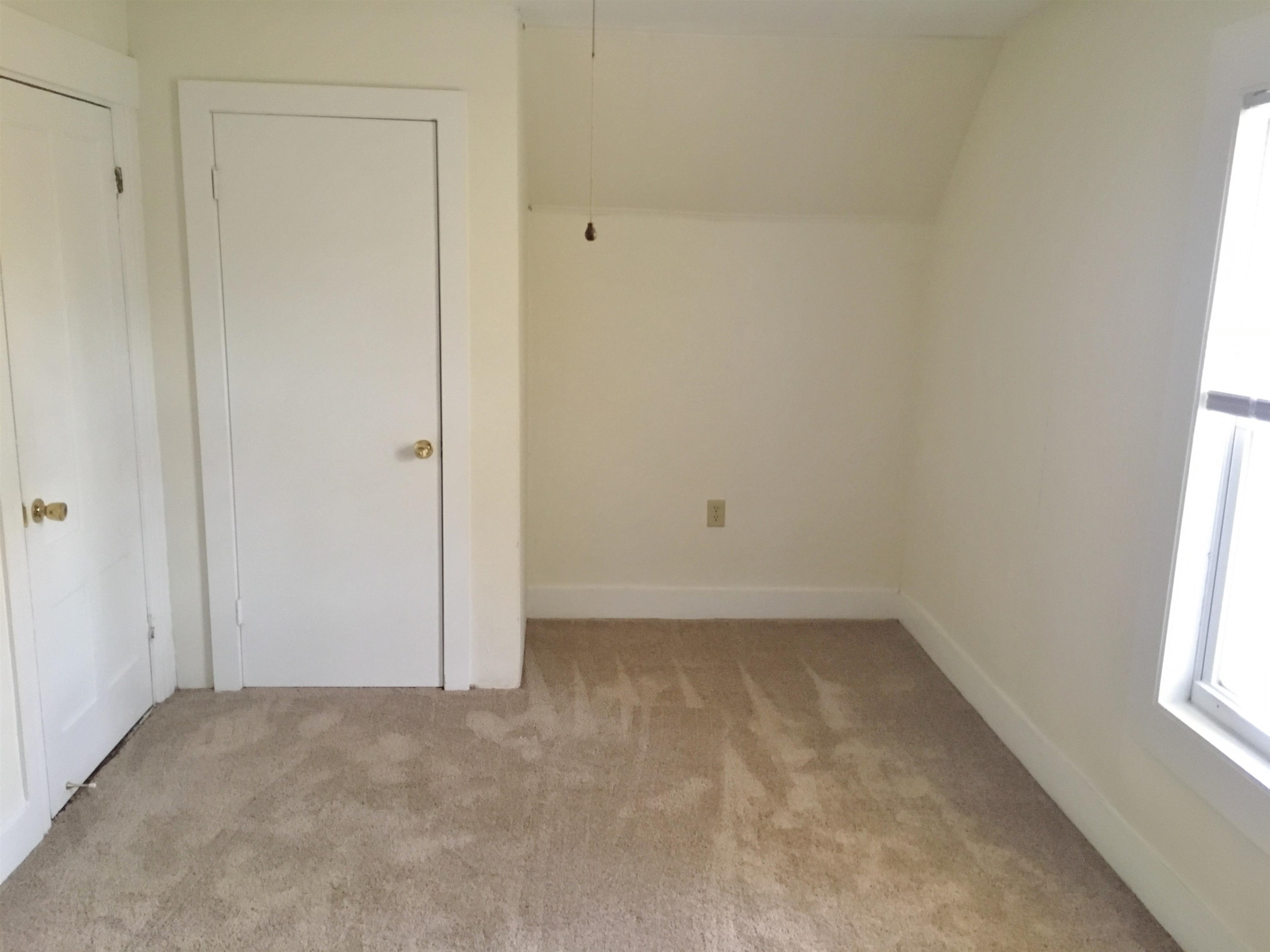 77 Ferry Street, Unit 1W Manchester, NH 03102 - Photo 34 of 40