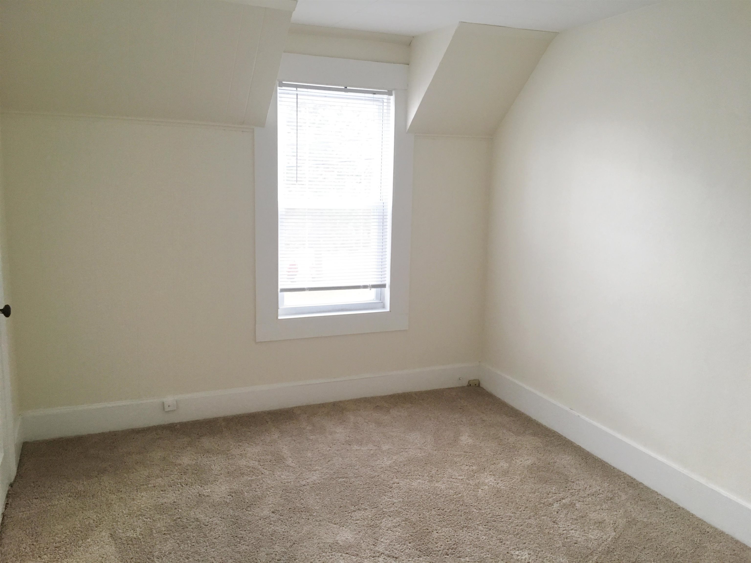 77 Ferry Street, Unit 1W Manchester, NH 03102 - Photo 39 of 40