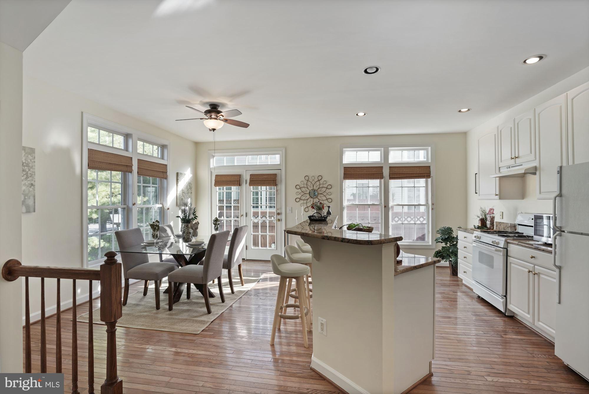 5817 Summers Grove Road Alexandria, VA 22304 - Photo 5 of 34