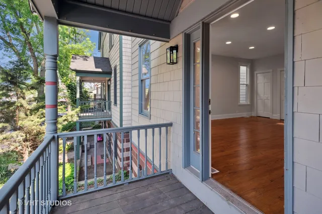 $560,000 | 4721 South Woodlawn Avenue, Unit E, Chicago, IL 60615