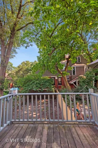 $560,000 | 4721 South Woodlawn Avenue, Unit E, Chicago, IL 60615