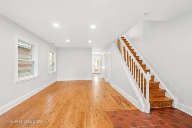 $560,000 | 4721 South Woodlawn Avenue, Unit E, Chicago, IL 60615