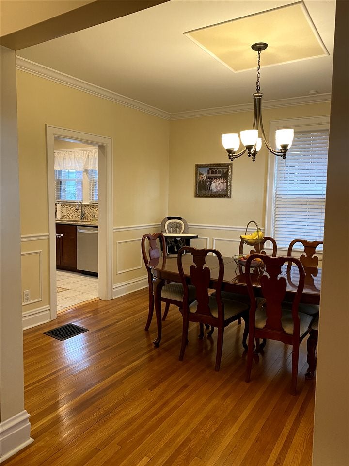 2922 Staunton Road Huntington, WV 25702 - Photo 4 of 21 Gallery Image 4