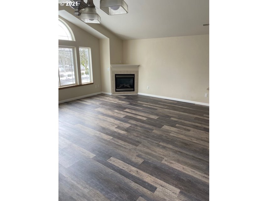 904 Southeast Rasmussen Boulevard Battle Ground, WA 98604 - Photo 16 of 20 Gallery Image 16