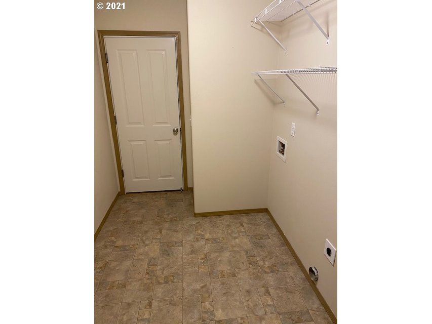 904 Southeast Rasmussen Boulevard Battle Ground, WA 98604 - Photo 18 of 20 Gallery Image 18
