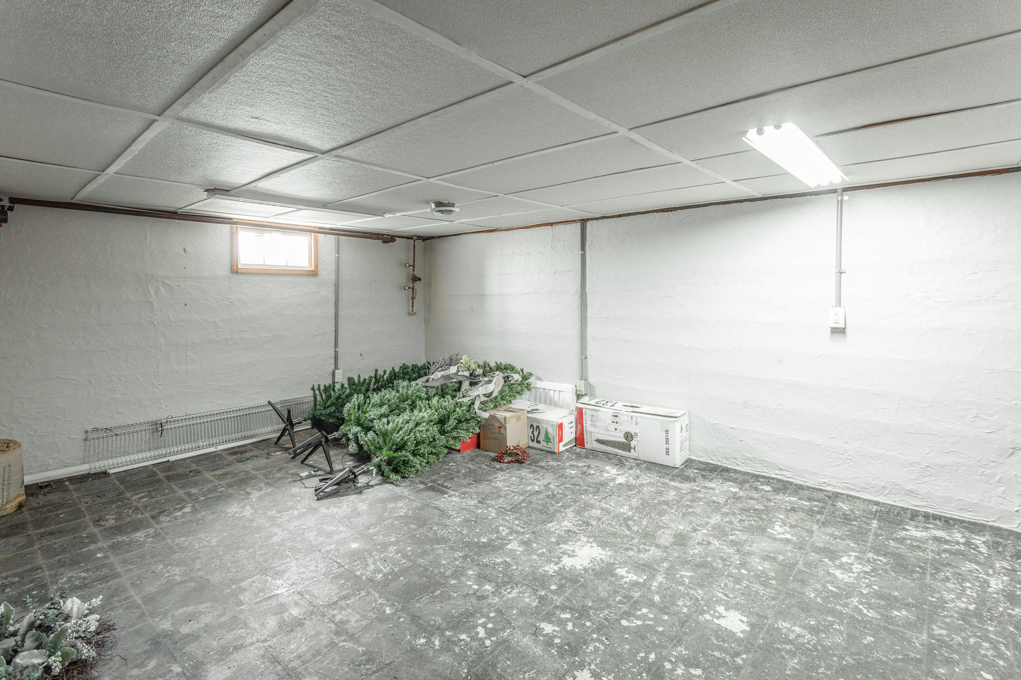 1139 Dietz Road Ringgold, GA 30736 - Photo 37 of 66 Basement/storage