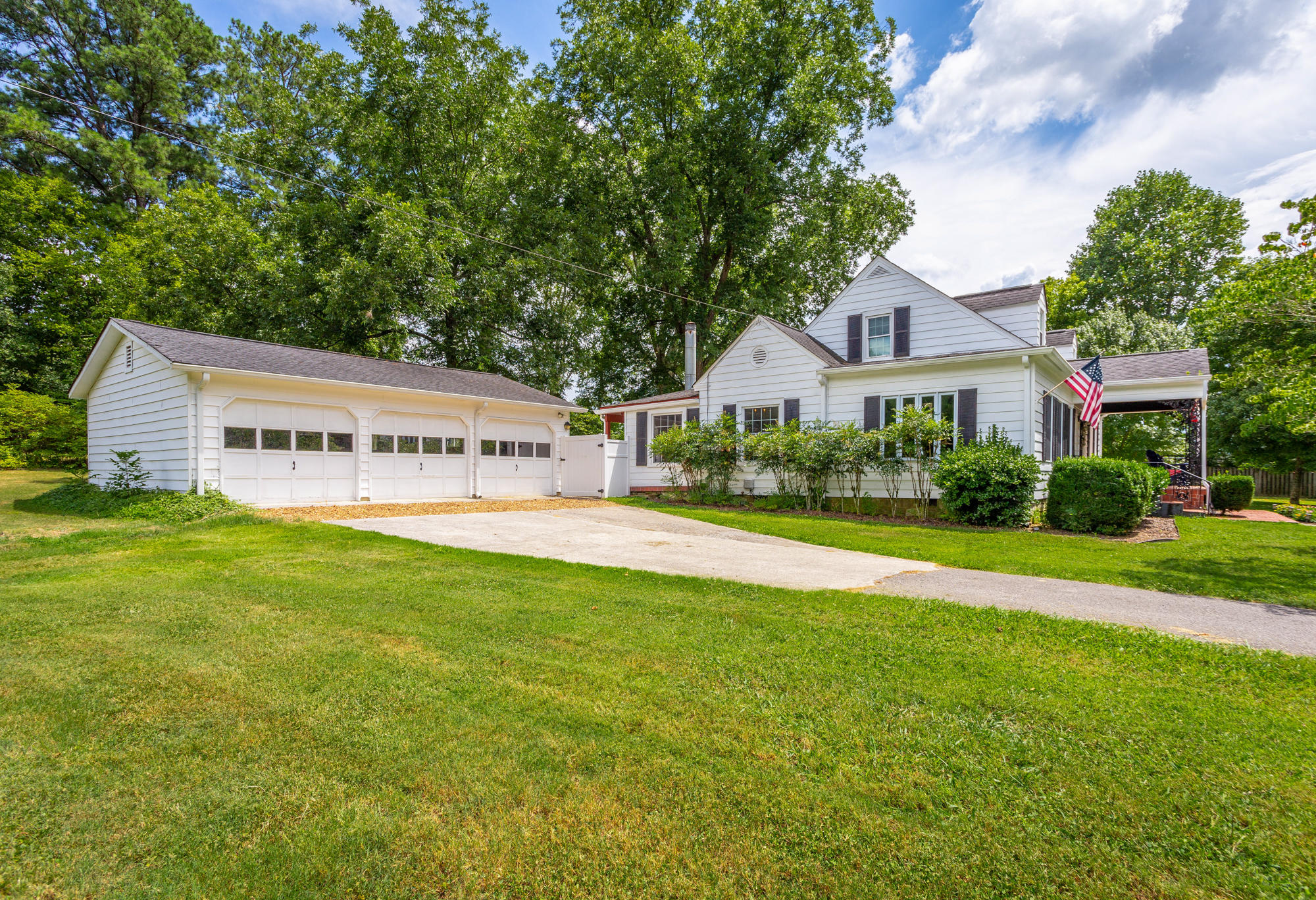 1139 Dietz Road Ringgold, GA 30736 - Photo 61 of 66 Side of home