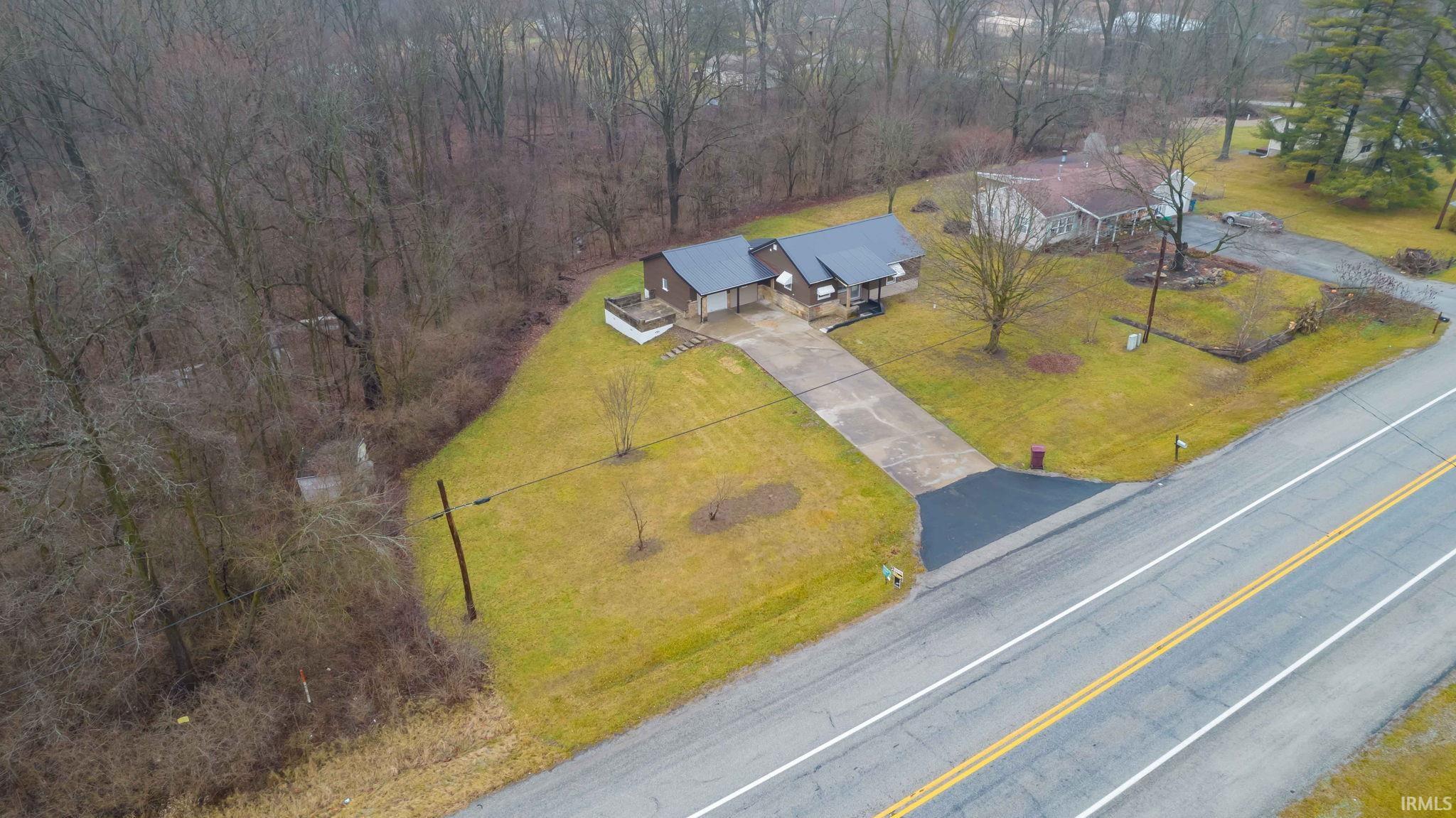 3105 North Huntington Road Marion, IN 46952 - Photo 2 of 15