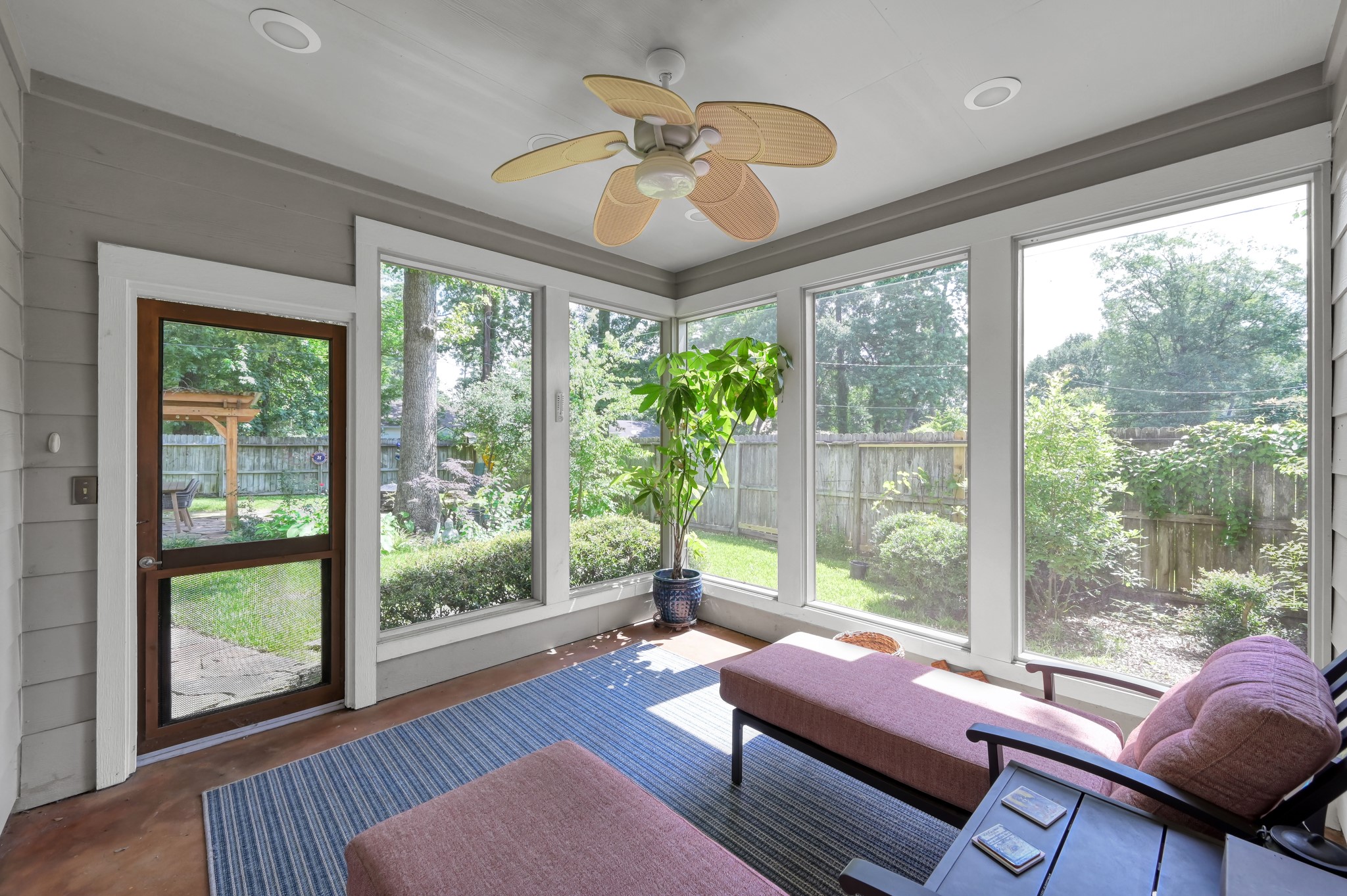 1615 Melissa Drive Spring, TX 77386 - Photo 29 of 40 Sunroom with view to backyard