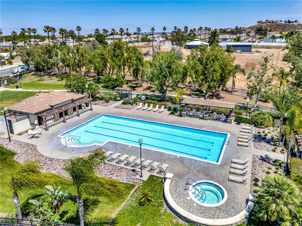 17603 Fan Palm Lane Riverside, CA 92503 - Photo 51 of 53 Community Pool and Spa