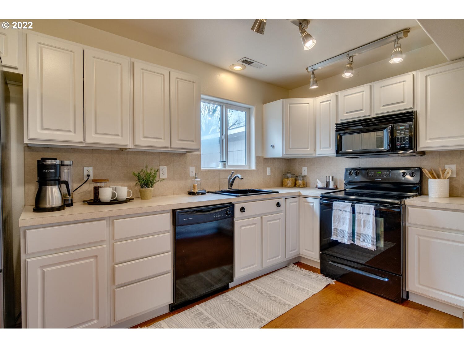 2463 Delameter Road Castle Rock, WA 98611 - Photo 6 of 32 Gallery Image 6