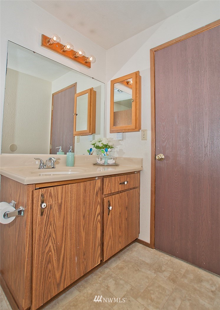 1450 Diamond Road Southeast Lacey, WA 98503 - Photo 15 of 21 Gallery Image 15