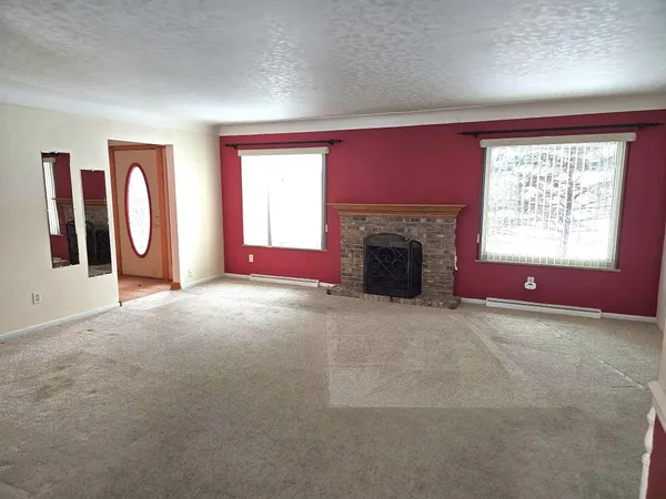 $319,900 | 4835 Staten Drive, Jackson, MI 49201