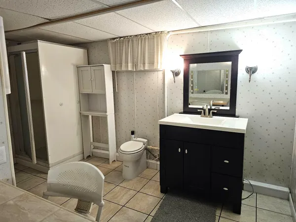 $319,900 | 4835 Staten Drive, Jackson, MI 49201