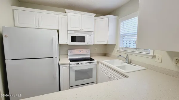 $1,900 | 1226 Beamon Lane, Wilmington, NC 28412