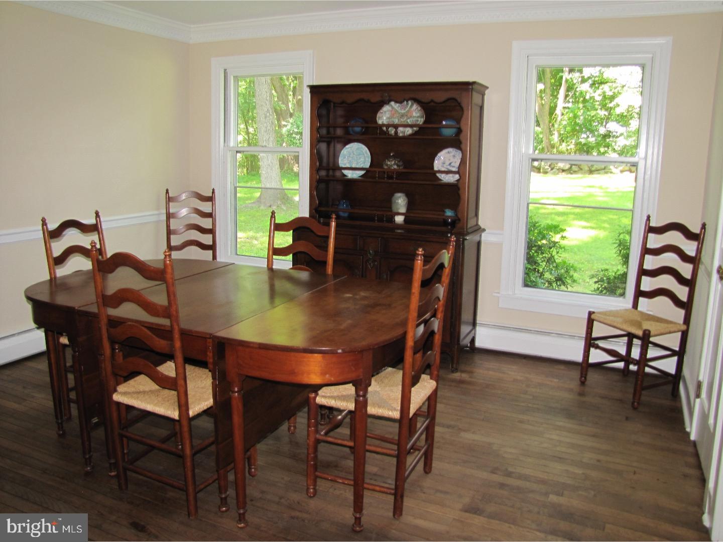 4352 Church Road Doylestown, PA 18902 - Photo 7 of 25 Living Room