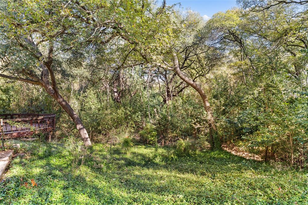 3825 North 30th Street Waco, TX 76708 - Photo 36 of 39 Wooded view