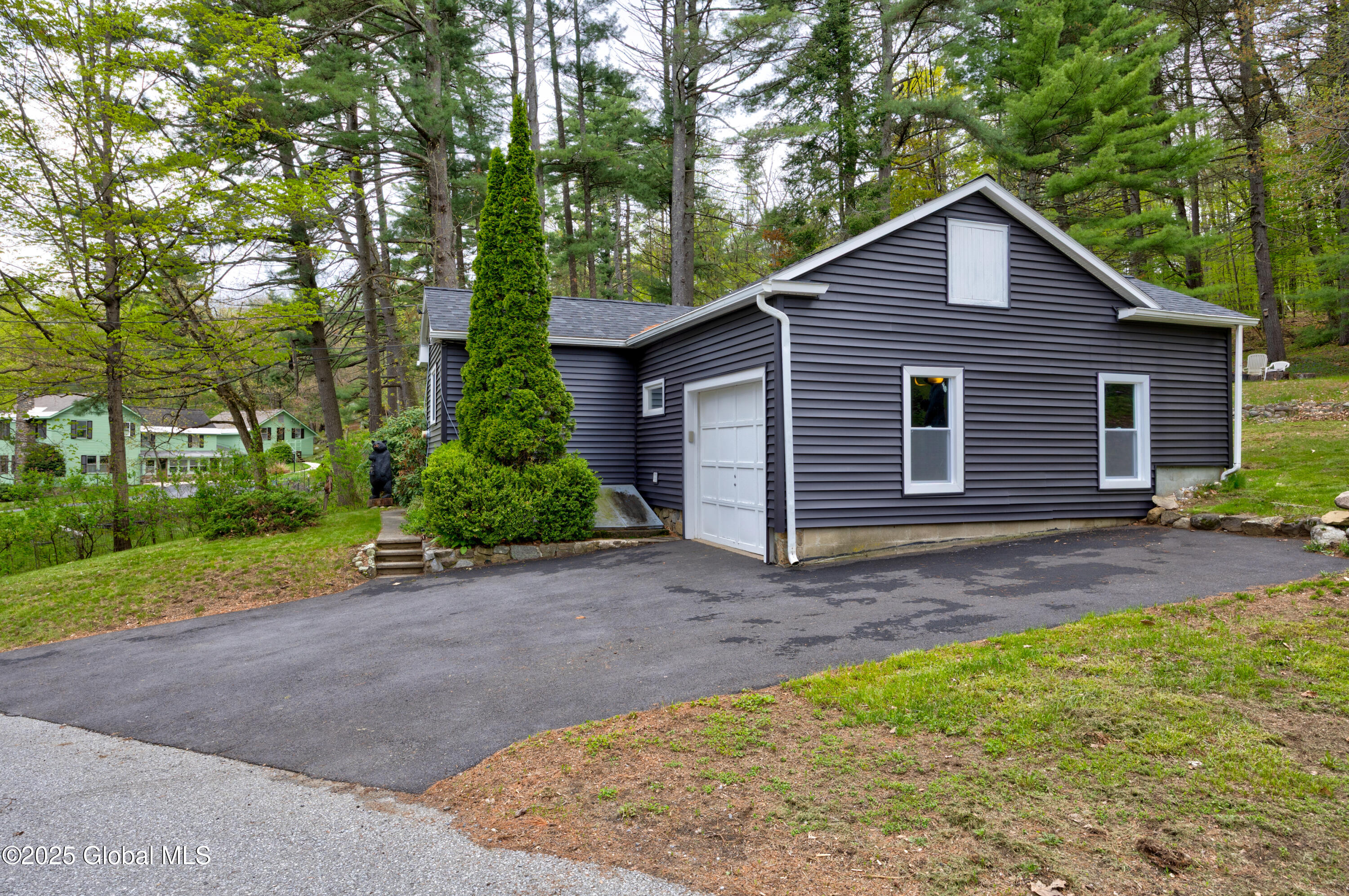 11 Cramer Ridge Road Lake George, NY 12845 - Photo 3 of 47 2 (3)