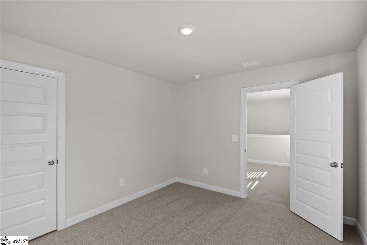 121 Bechler Drive Gray Court, SC 29645 - Photo 6 of 42