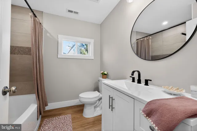 $359,000 | 269 West Broad Street, Paulsboro, NJ 08066