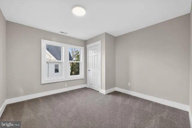 $359,000 | 269 West Broad Street, Paulsboro, NJ 08066