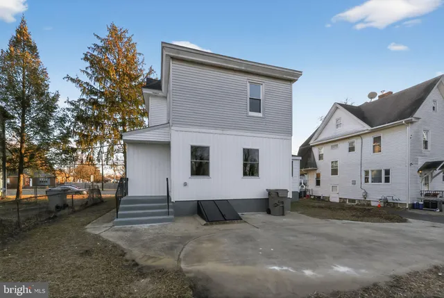 $359,000 | 269 West Broad Street, Paulsboro, NJ 08066