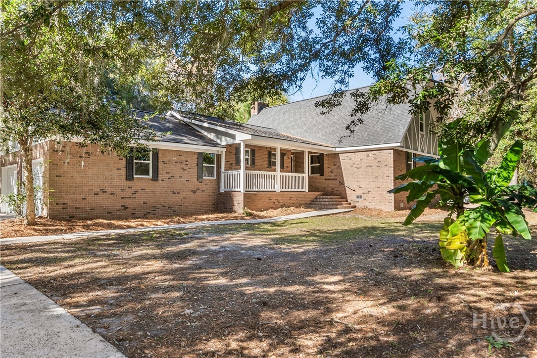 347 Riverbend Road Richmond Hill, GA 31324 - Photo 2 of 31