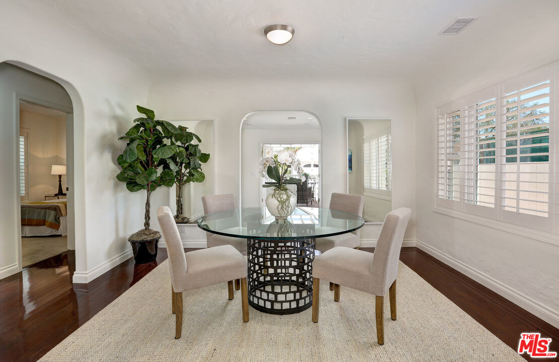 3760 May Street Los Angeles, CA 90066 - Photo 5 of 20