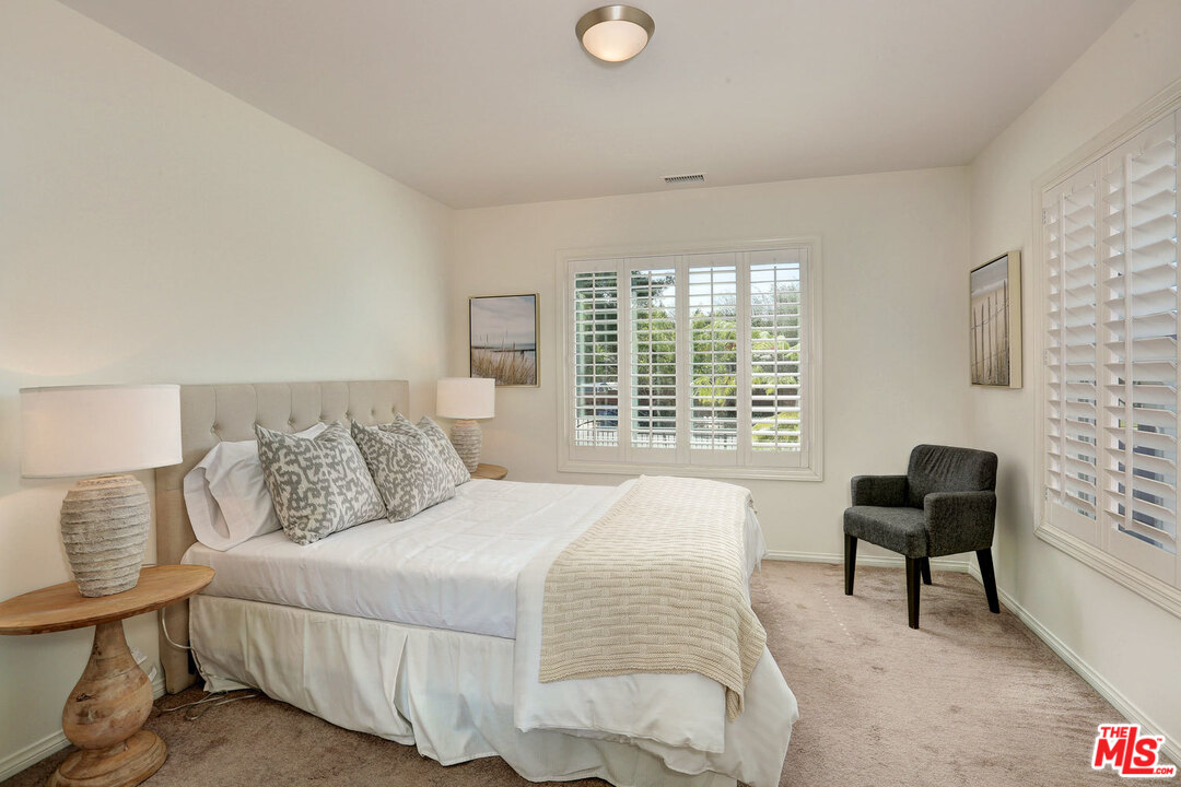 3760 May Street Los Angeles, CA 90066 - Photo 9 of 20