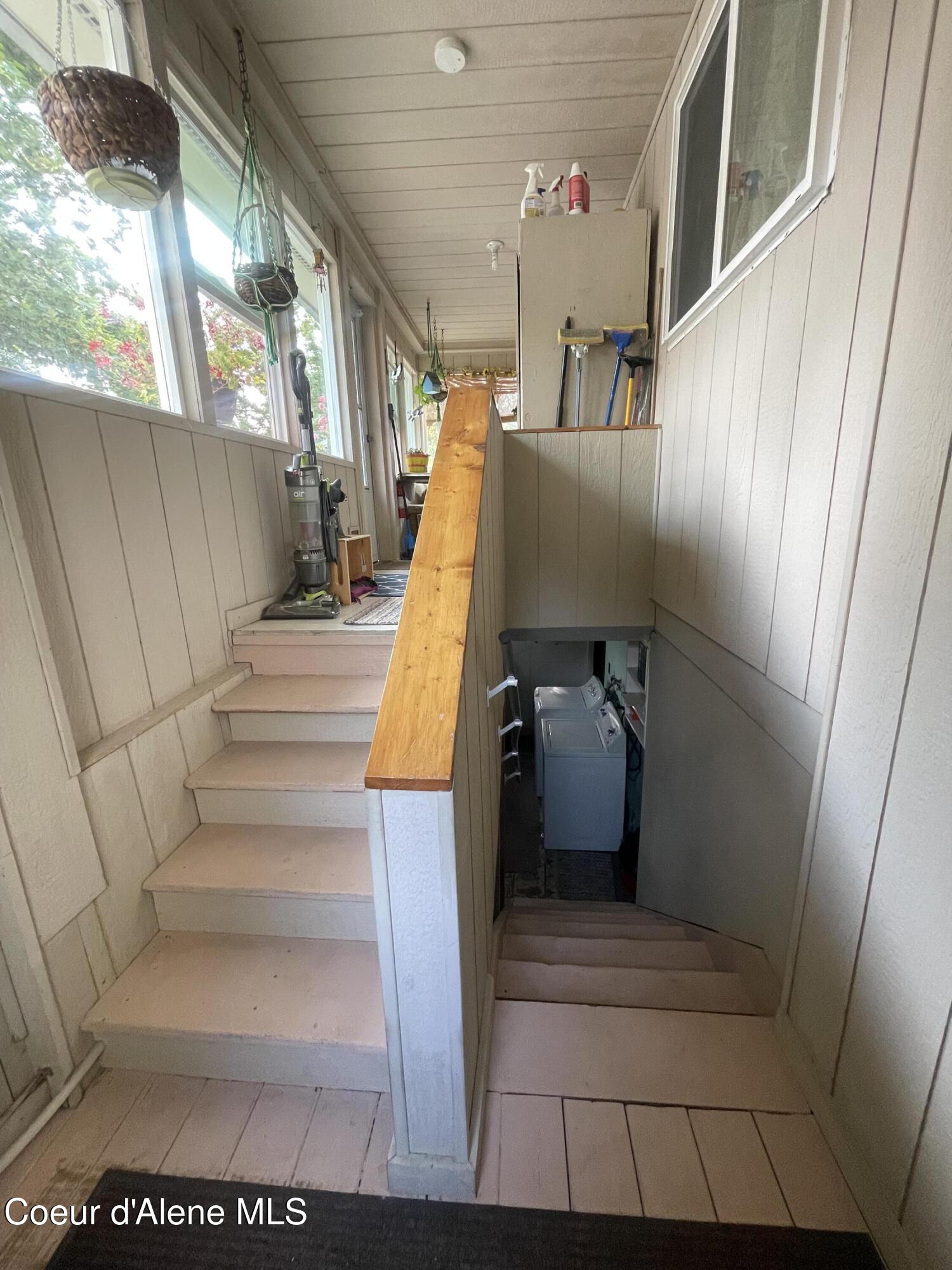 125 Sunset View Street St. Maries, ID 83861 - Photo 26 of 54 Upper Unit Bedroom