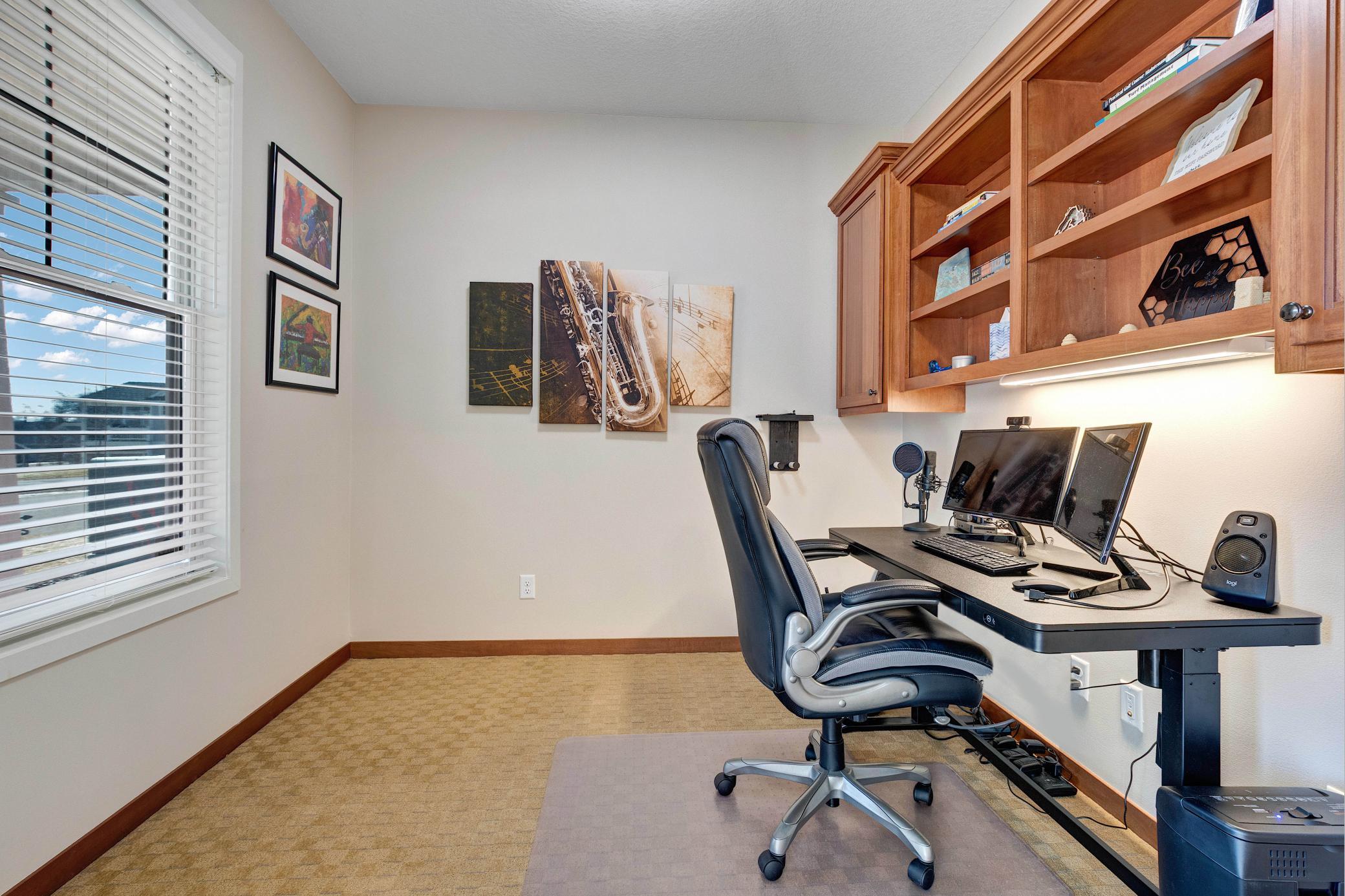 4725 Fable Road North Hugo, MN 55038 - Photo 7 of 53