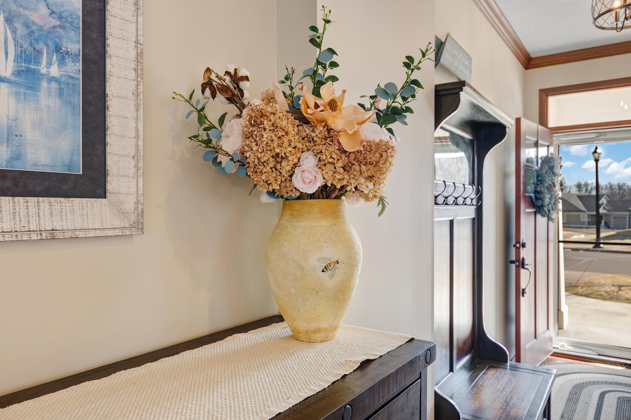 4725 Fable Road North Hugo, MN 55038 - Photo 9 of 53