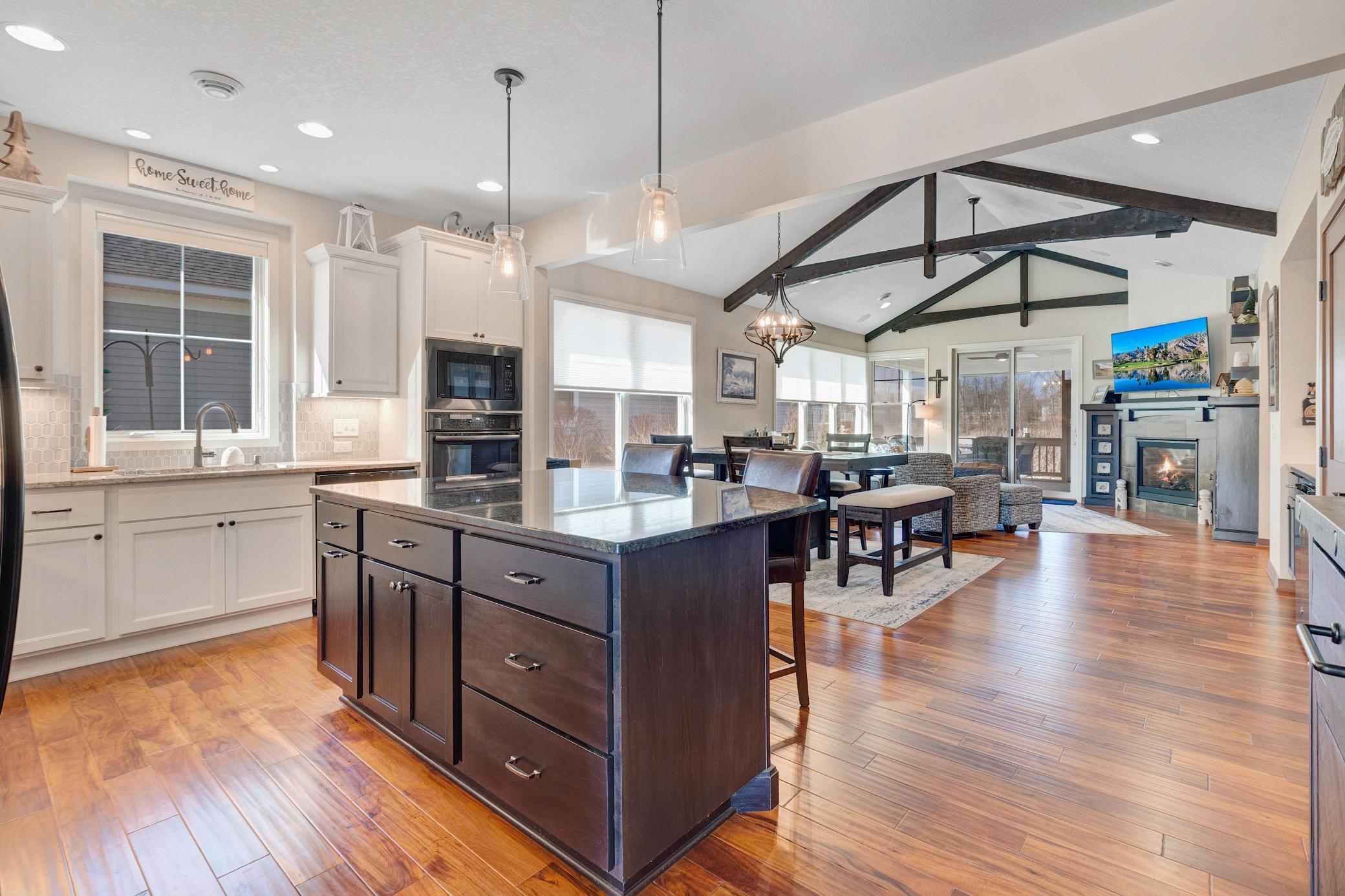 4725 Fable Road North Hugo, MN 55038 - Photo 10 of 53