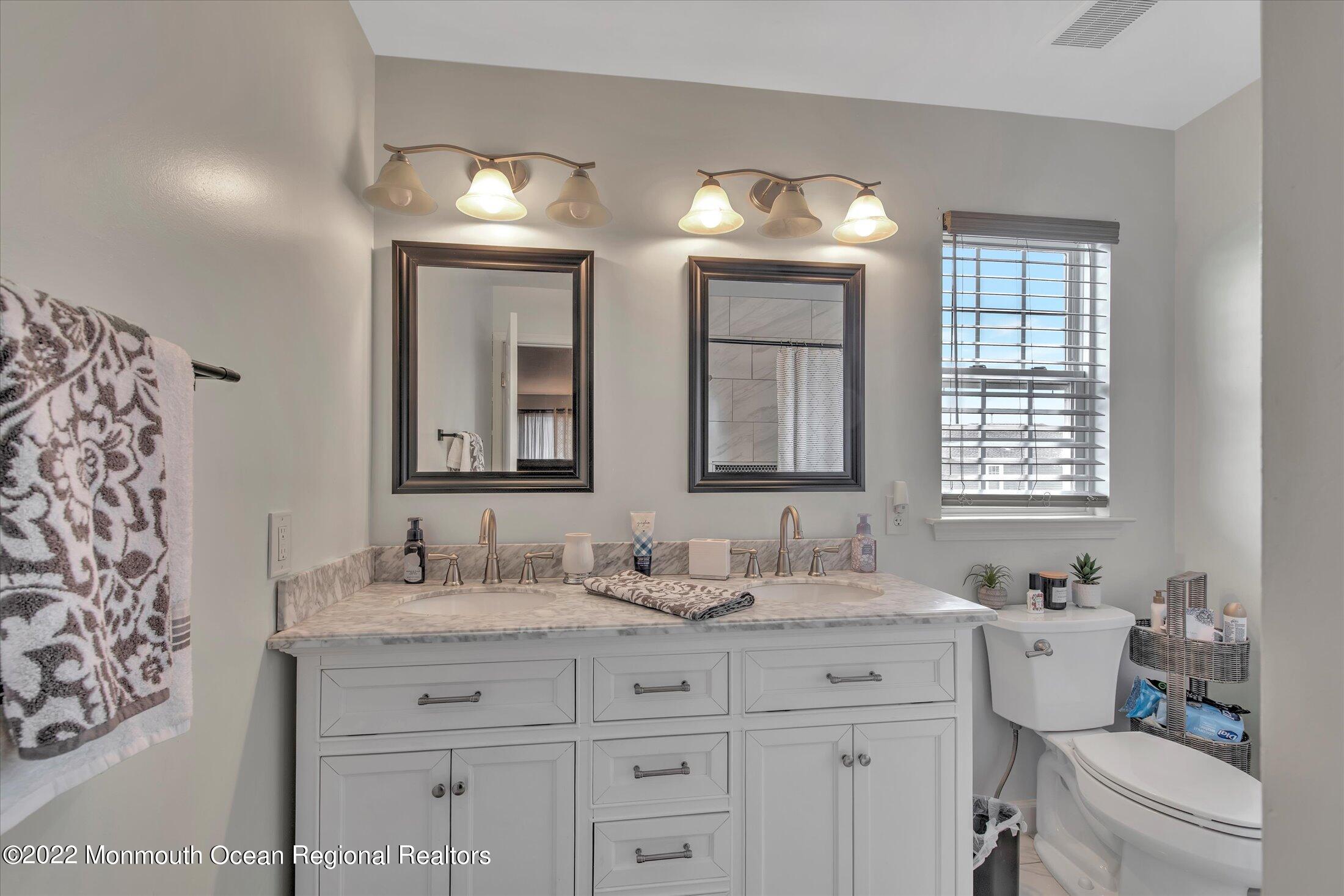 25 Tupelo Road Bayville, NJ 08721 - Photo 19 of 31 19-MASTER BATHROOM