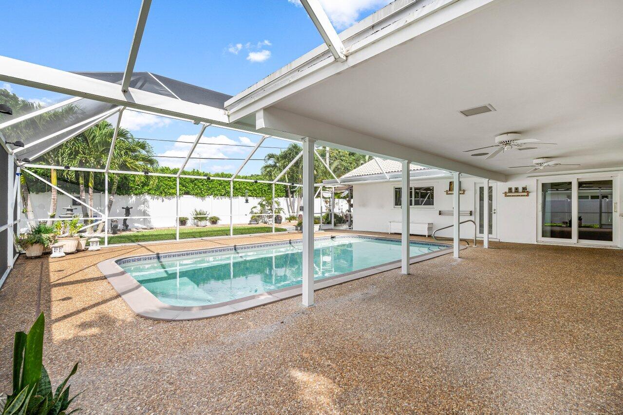 643 Northwest 11th Avenue Boca Raton, FL 33486 - Photo 30 of 37 Expanded for more entertaining area