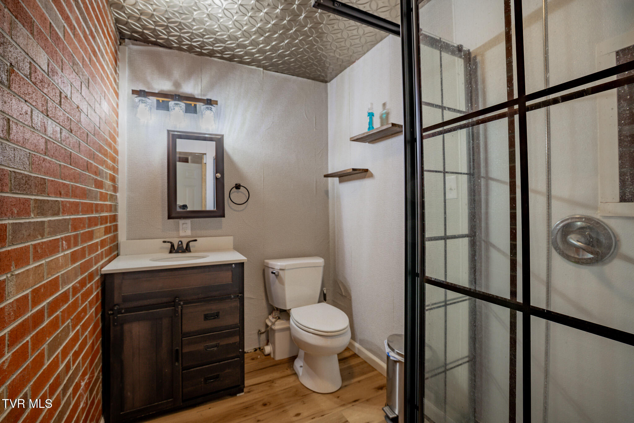 141 East Central Bristol, TN 37620 - Photo 13 of 40 1R9A8903-HDR