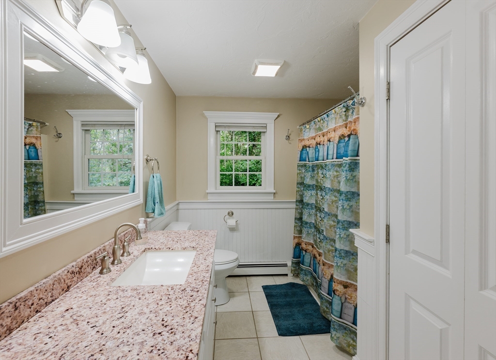 289 Quaker Meetinghouse Road Sandwich, MA 02537 - Photo 9 of 31 Gallery Image 9