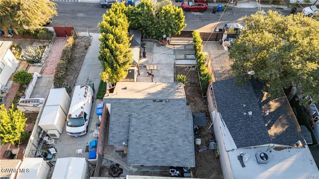 6809 Haywood Street Tujunga, CA 91042 - Photo 5 of 18 16