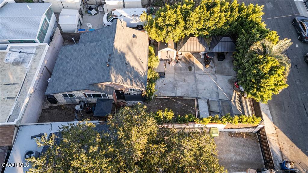 6809 Haywood Street Tujunga, CA 91042 - Photo 6 of 18 17